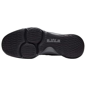 NIKEナイキ レブロン ウィットネス4 ブラック×パープル×ゴールド中古美品 NIKEナイキ レブロン ウィットネス4 ブラック×パープル×ゴールド